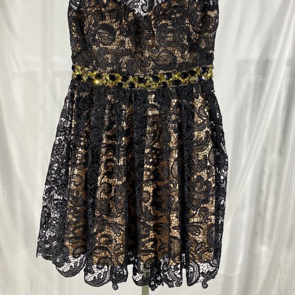 Dress - Dave and Johnny - Picture 2 of 6